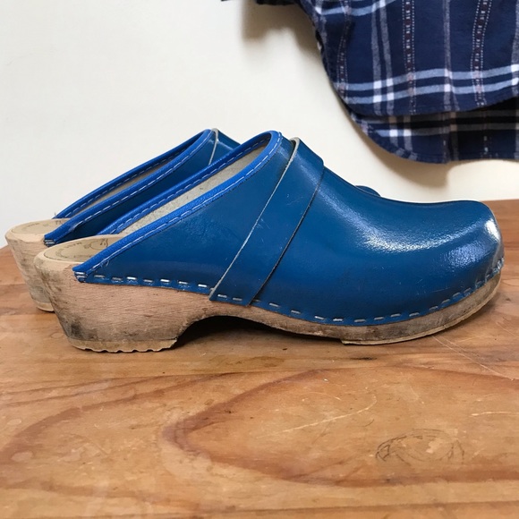 Sken Trefflin size 6 clogs. Shiny blue leather - Picture 2 of 10